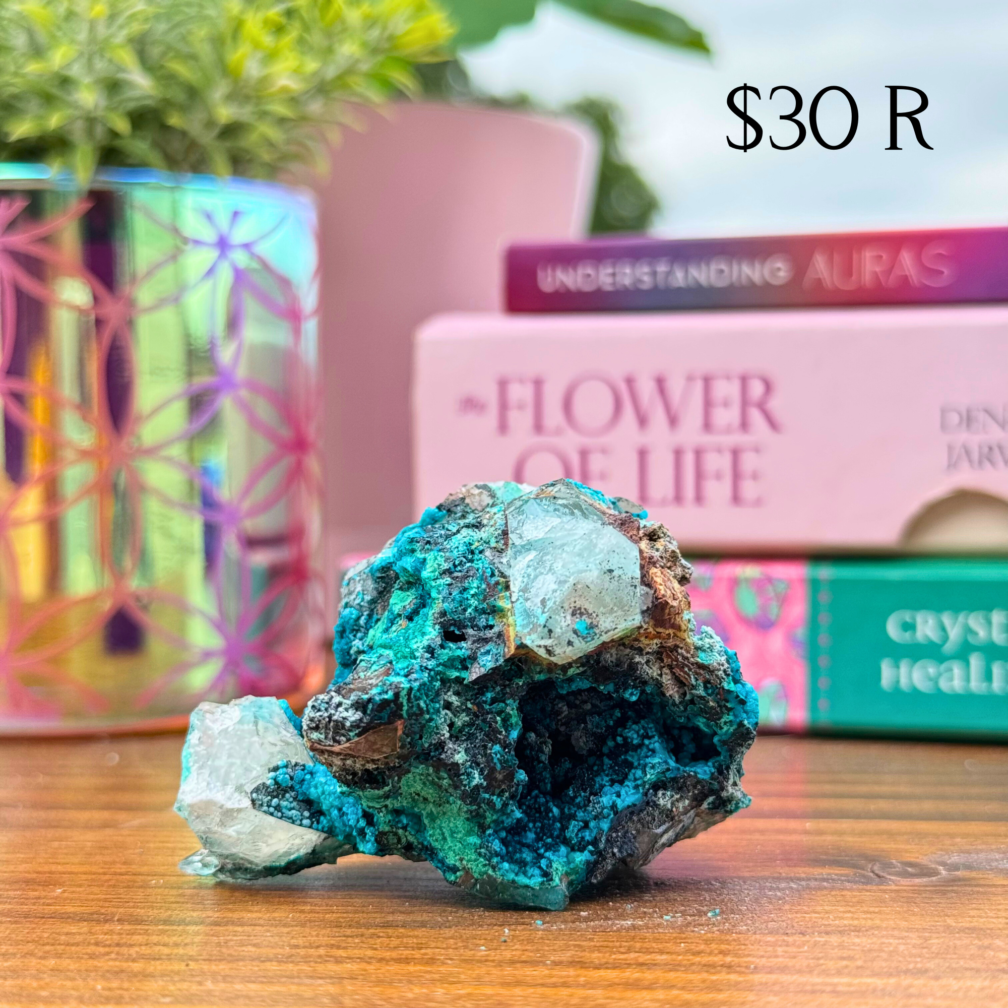 Chrysocolla on Quartz Clusters