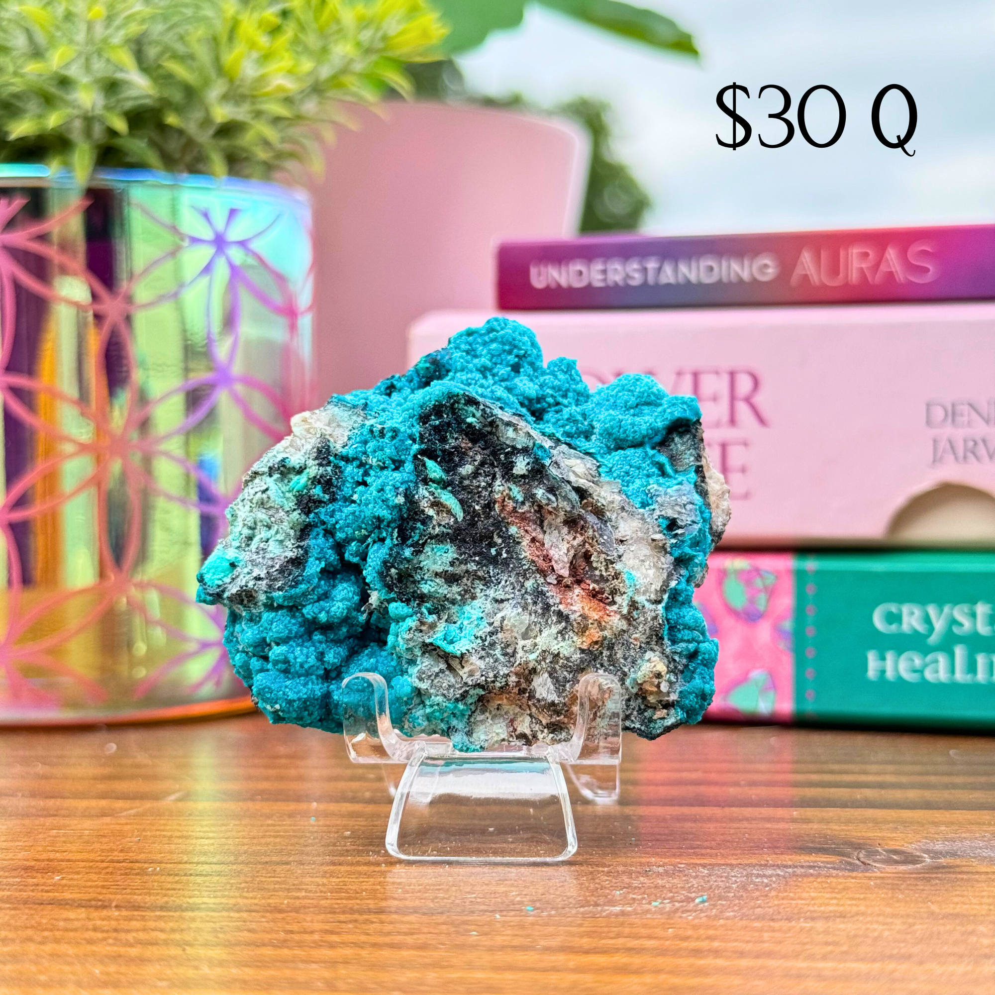 Chrysocolla on Quartz Clusters