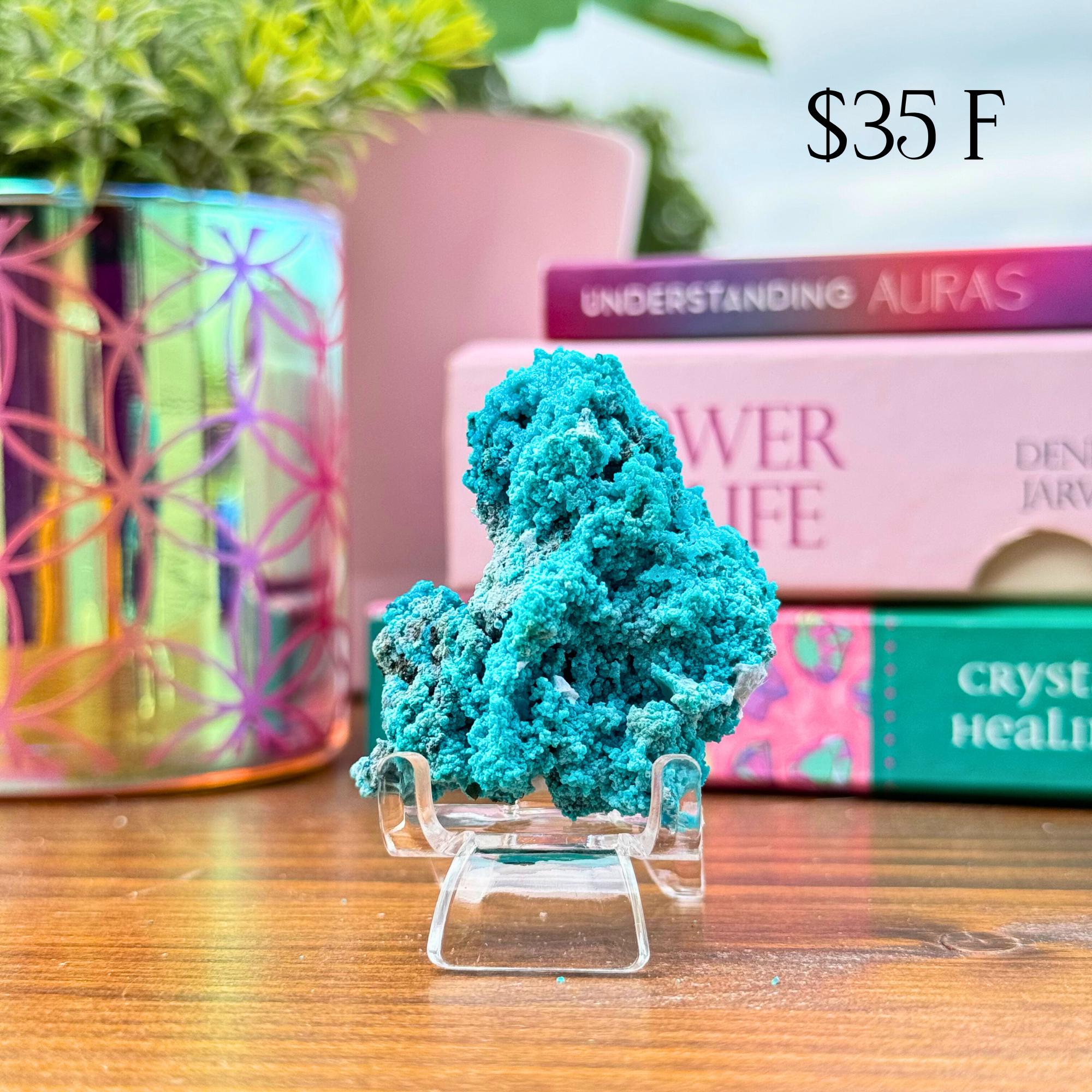 Chrysocolla on Quartz Clusters