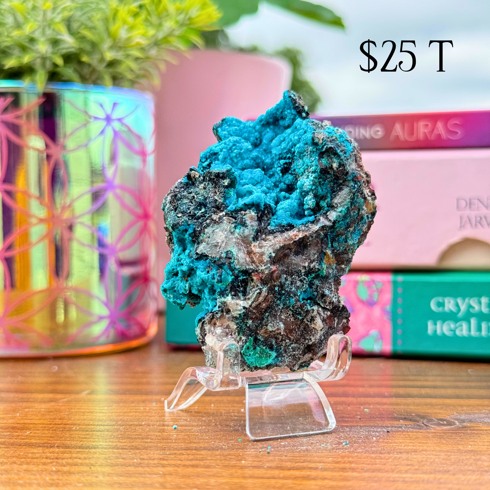Chrysocolla on Quartz Clusters