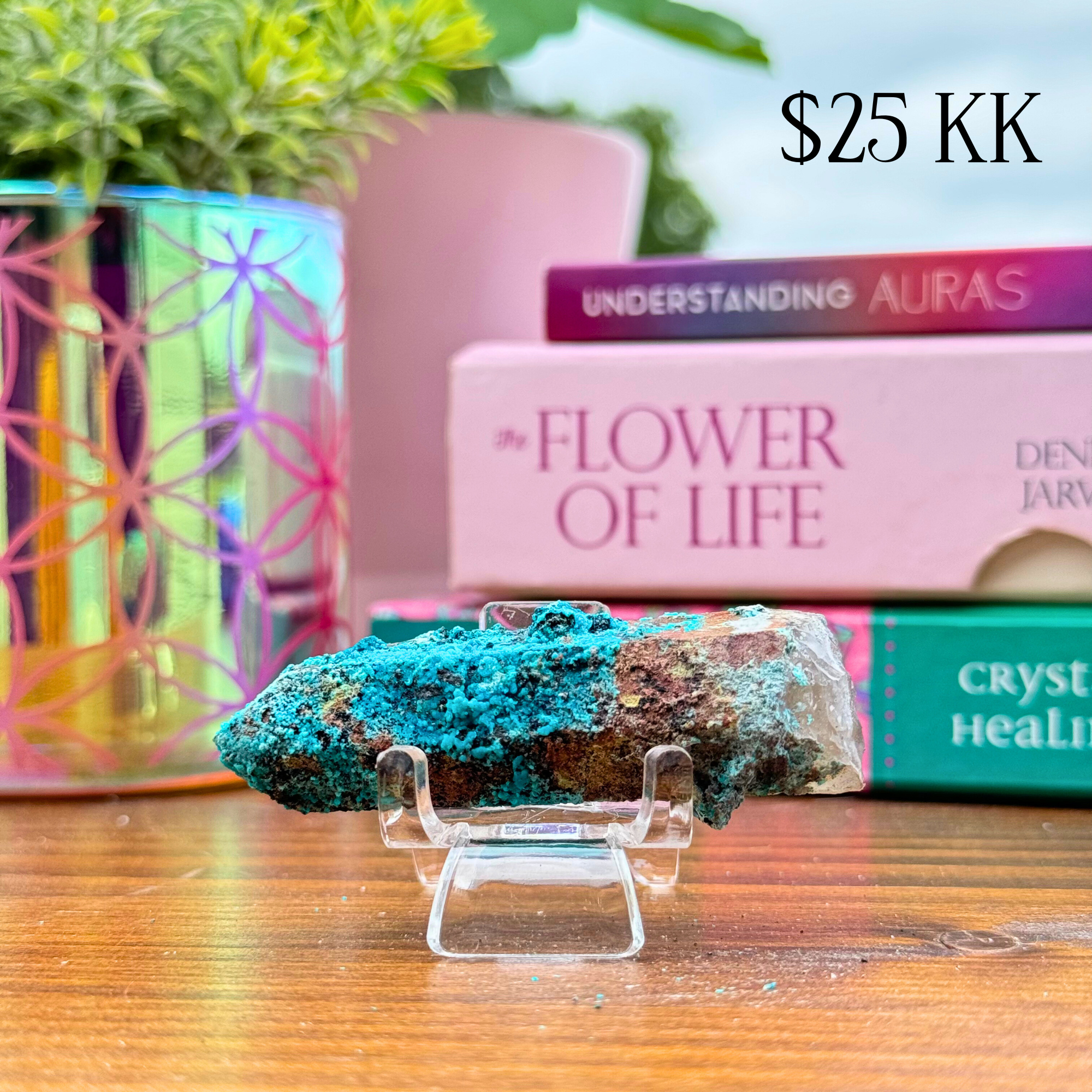 Chrysocolla on Quartz Clusters