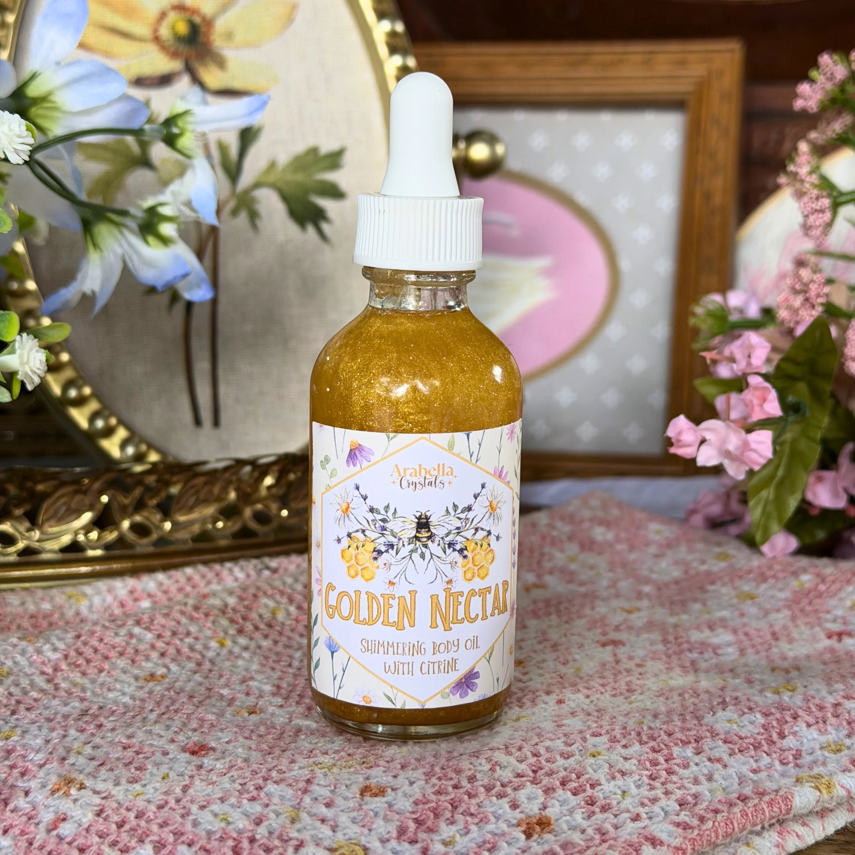 Golden Nectar Spring Homestead Shimmering Oil Notes of: Honey, Sugar & Spice
