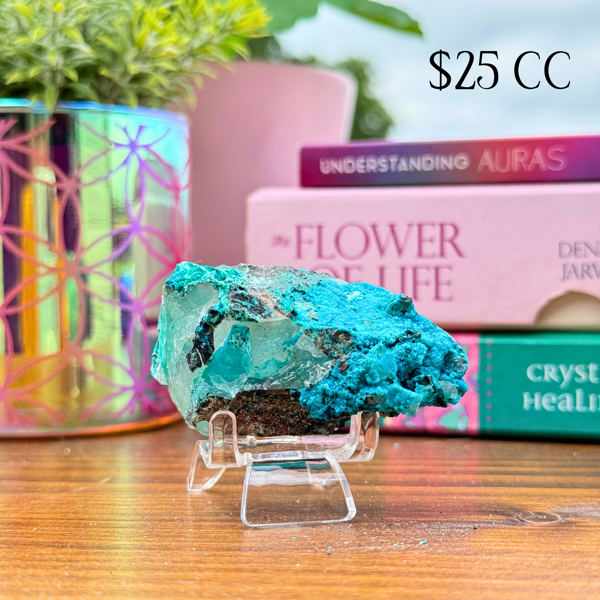Chrysocolla on Quartz Clusters