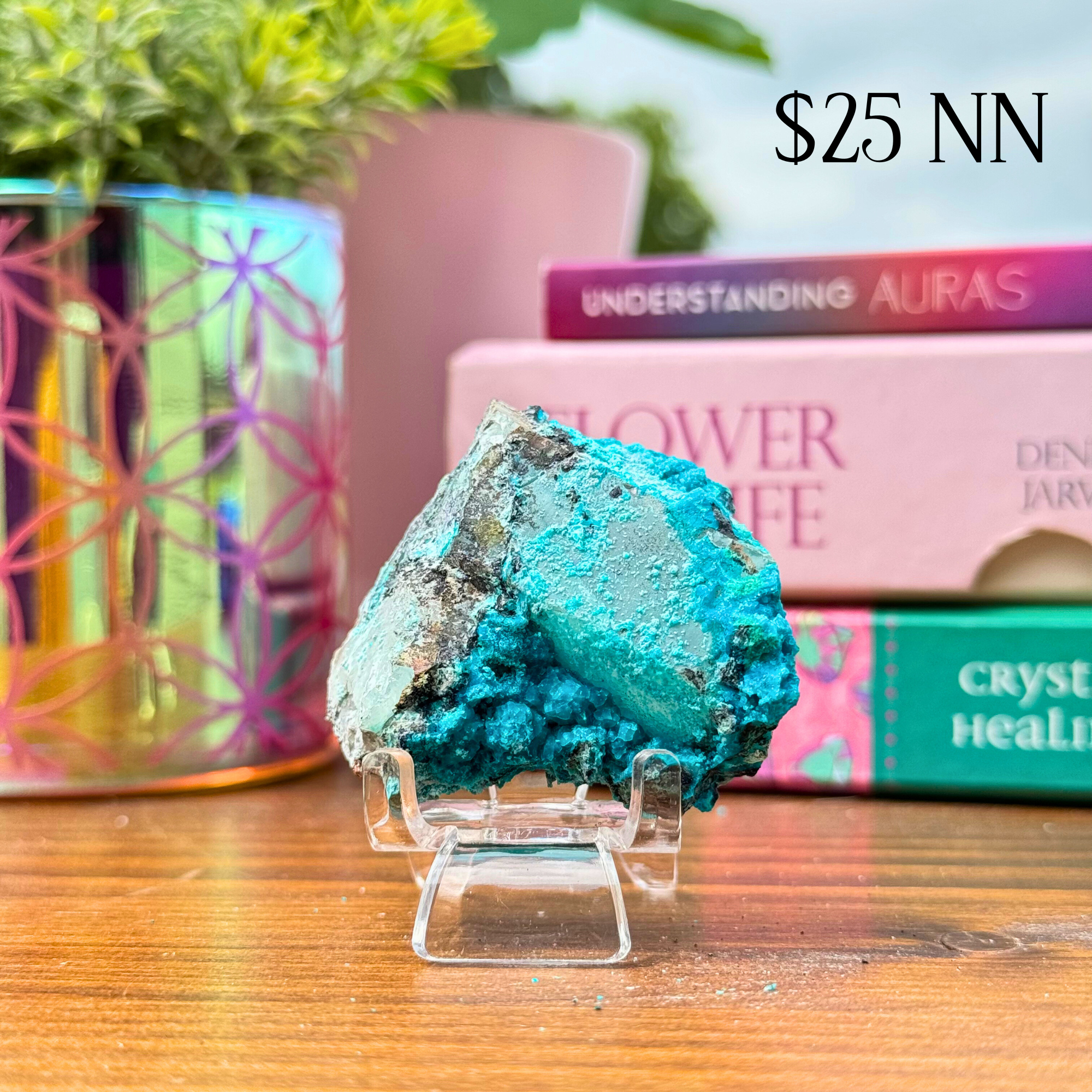 Chrysocolla on Quartz Clusters