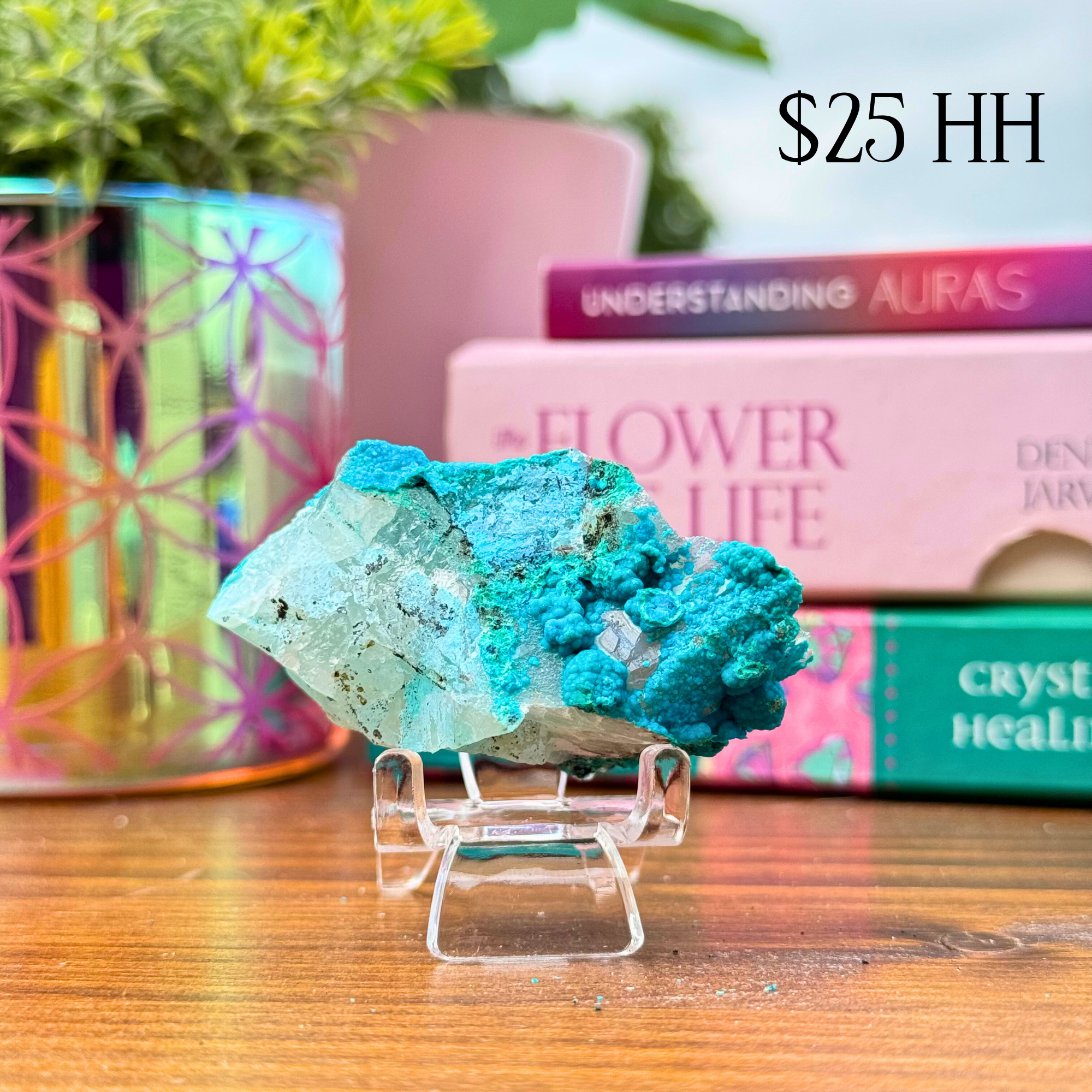 Chrysocolla on Quartz Clusters