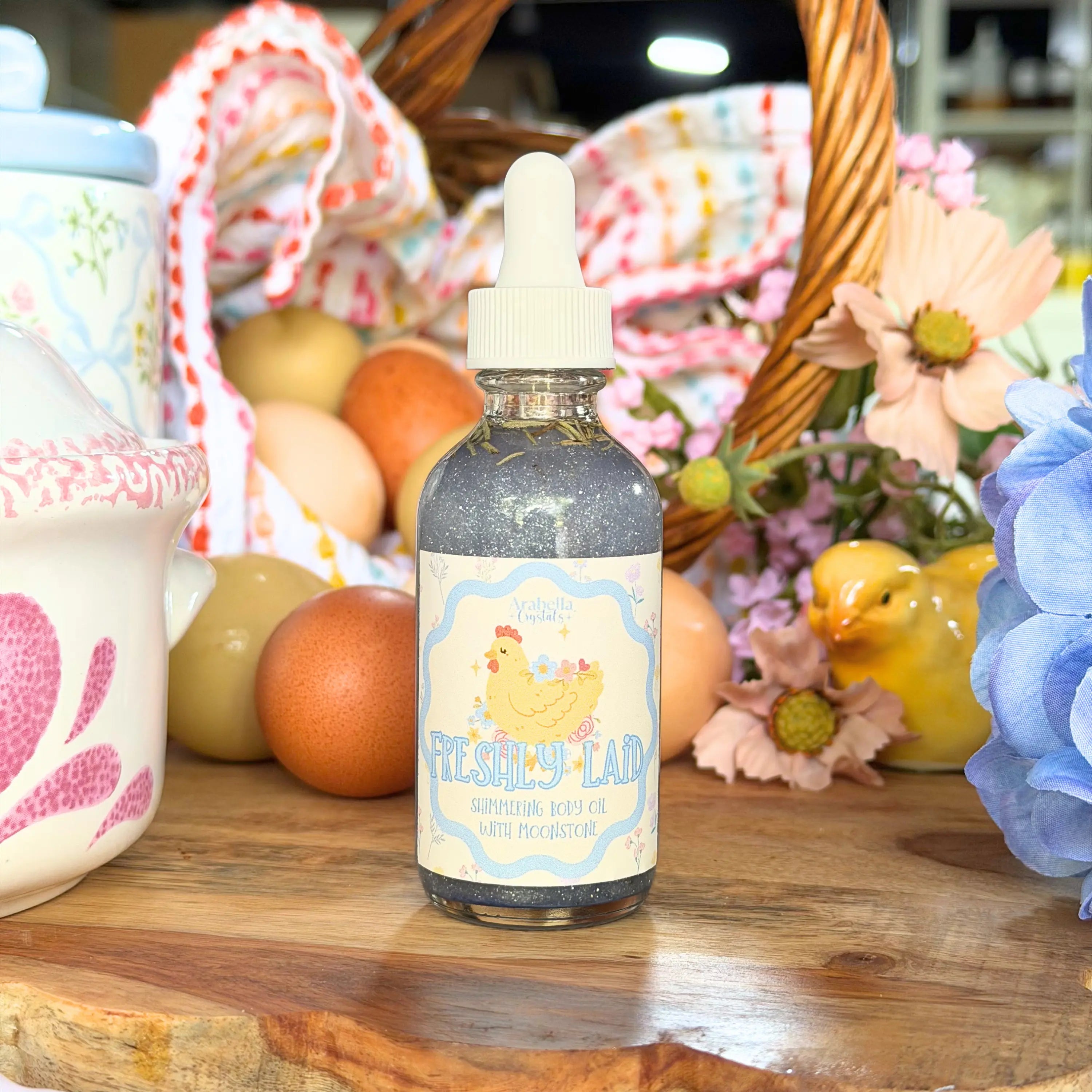 Freshly Laid Spring Homestead Shimmering Oil Notes of: Lemon Peel, Lemongrass & Light Musk