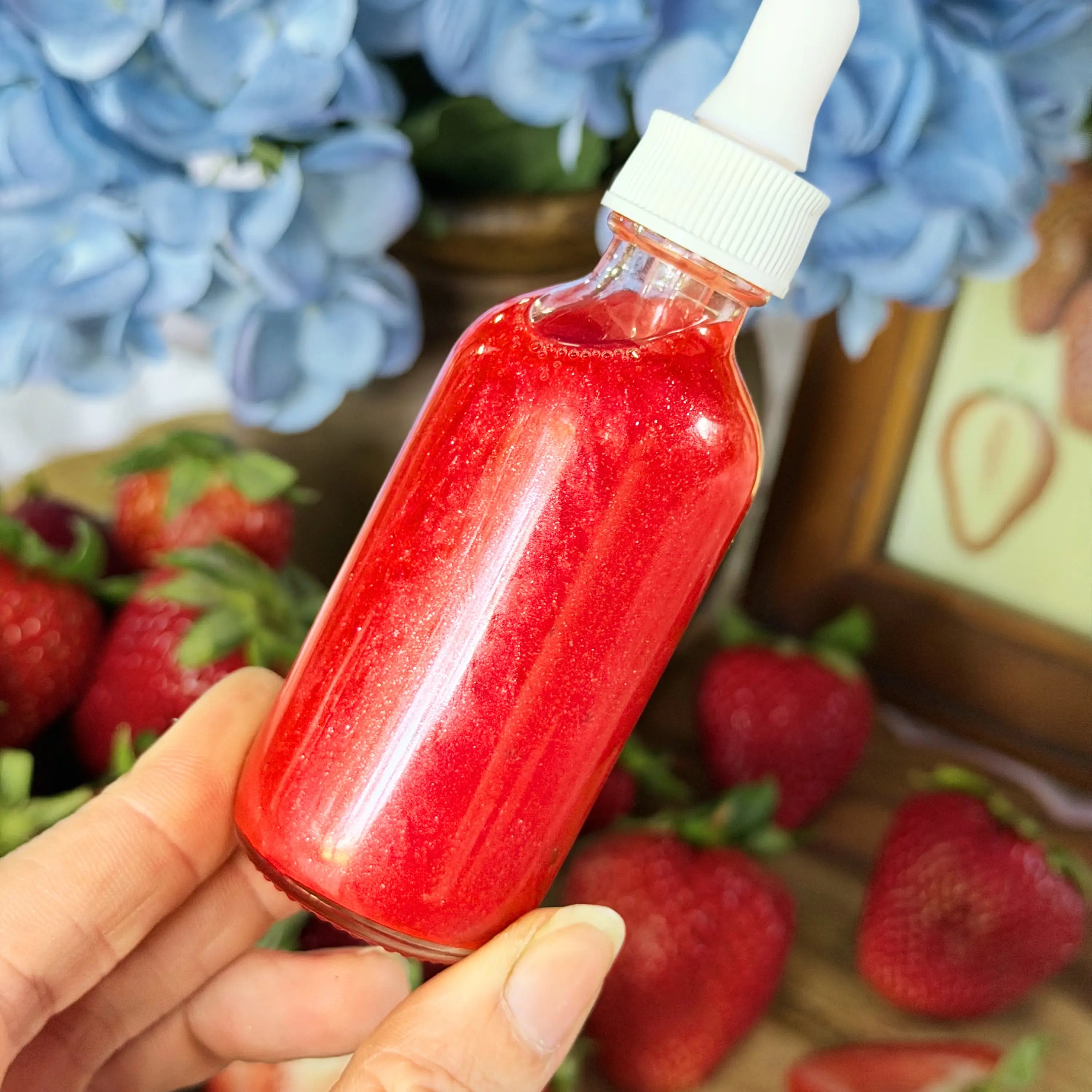 Strawberry Preserves Spring Homestead Shimmering Oil Notes of: Ripened Strawberries & Sugar