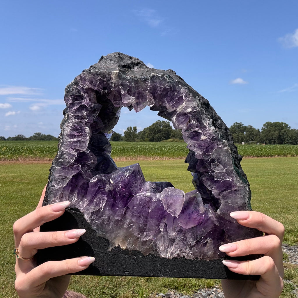 Amethyst Portal w/ Calcite