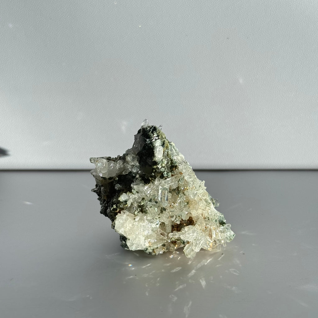 Lithium Quartz Cluster