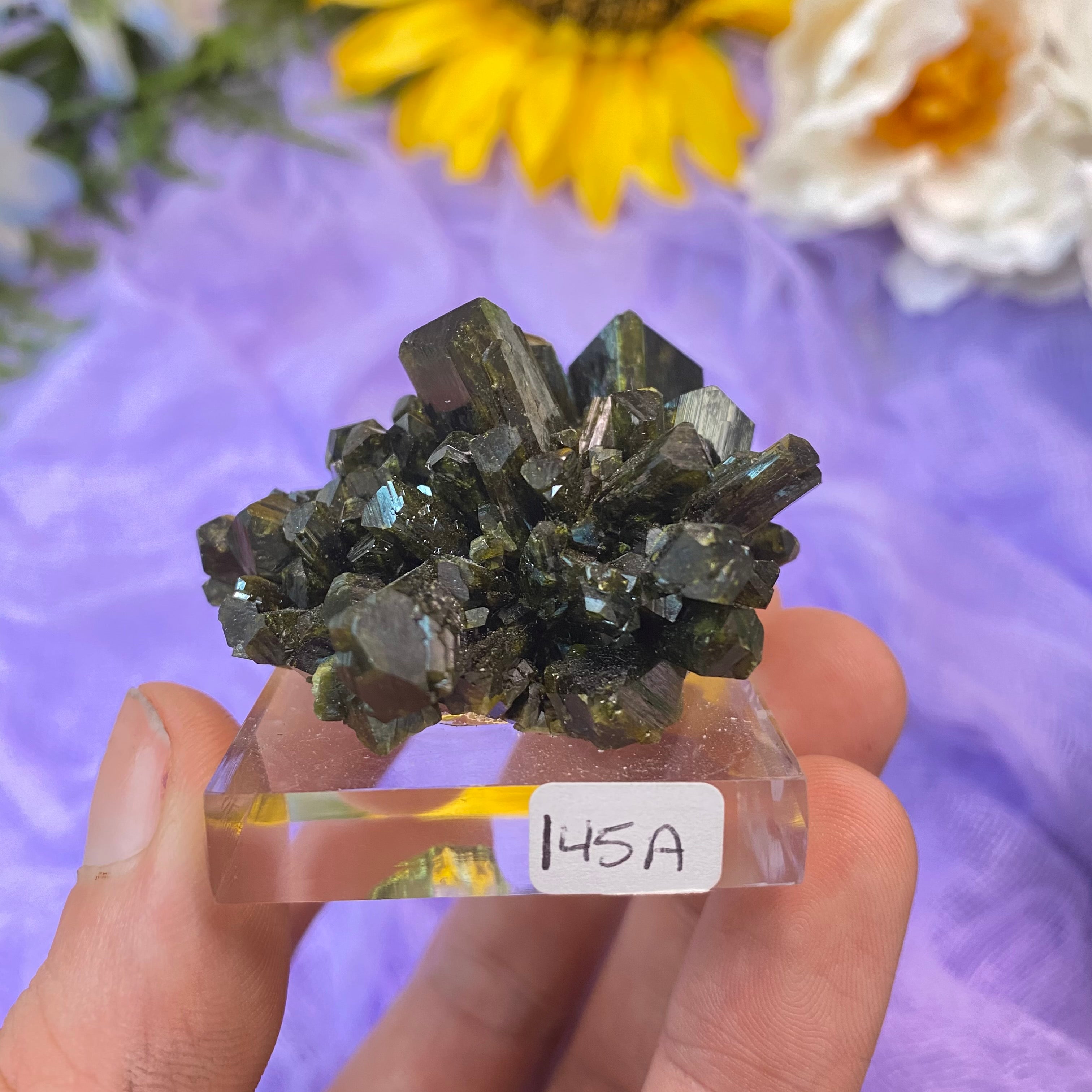 High Quality Green Epidote Cluster